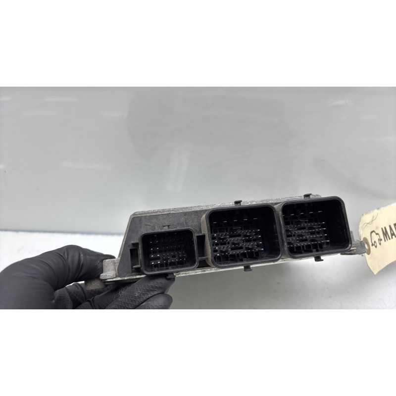 Calculateur moteur PEUGEOT 2008 1 Photo n°3