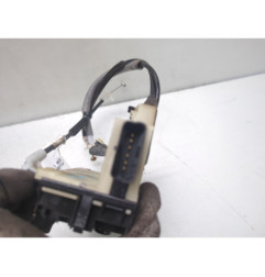 Serrure avant droit PEUGEOT 208 1