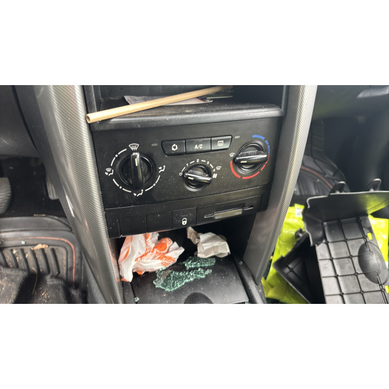 Boitier servitude moteur (BSM) PEUGEOT 207 Photo n°20