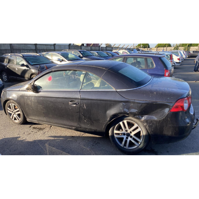 Feu arriere secondaire gauche (feux) VOLKSWAGEN EOS Photo n°18