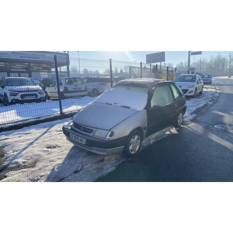 Poignee porte avant gauche CITROEN SAXO Photo n°4