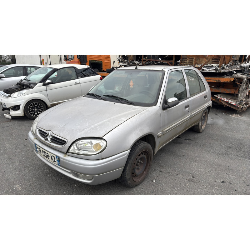 Pare choc arriere CITROEN SAXO Photo n°7