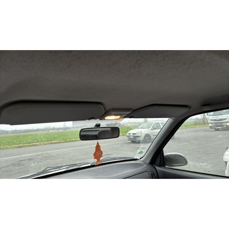 Pare choc arriere CITROEN SAXO Photo n°19