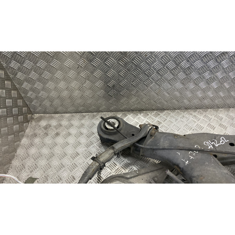 Essieu arriere MERCEDES CLASSE M 166 Photo n°5