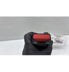 Attache ceinture arriere gauche PEUGEOT 2008 1
