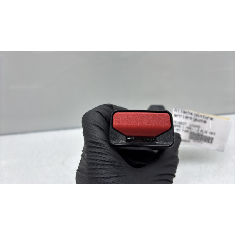 Attache ceinture arriere gauche PEUGEOT 2008 1 Photo n°3