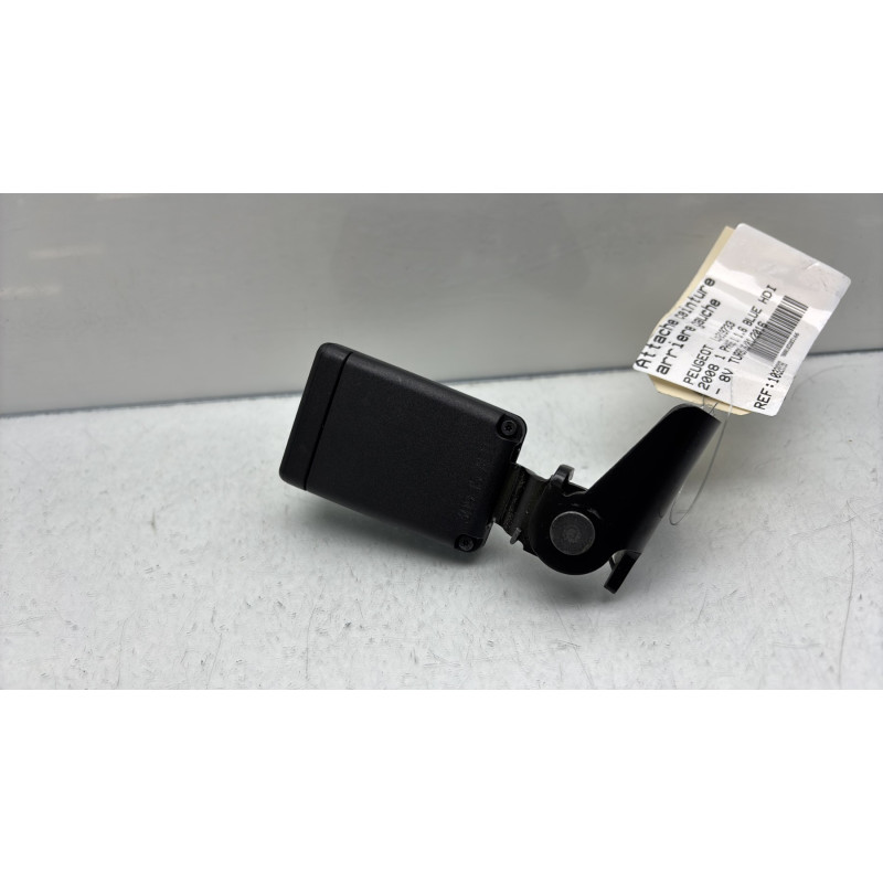 Attache ceinture arriere gauche PEUGEOT 2008 1 Photo n°4