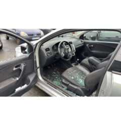 Custode arriere gauche VOLKSWAGEN POLO 5
