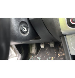 Custode arriere gauche VOLKSWAGEN POLO 5