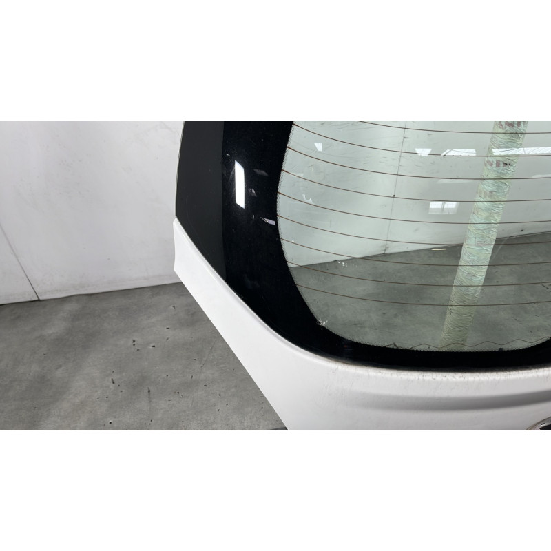 Malle/Hayon arriere FORD KA 2 Photo n°5