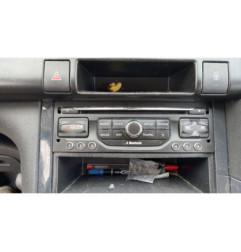 Attache ceinture avant gauche PEUGEOT 3008 1