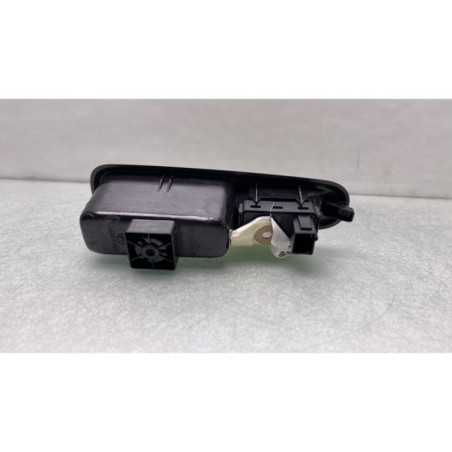 Interrupteur de leve vitre arriere droit PEUGEOT 3008 1