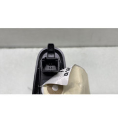 Interrupteur de leve vitre arriere droit PEUGEOT 3008 1