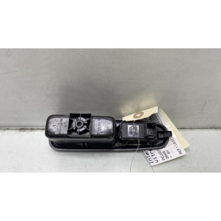 Interrupteur de leve vitre arriere gauche PEUGEOT 3008 1