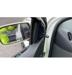 Serrure avant gauche TOYOTA YARIS 1