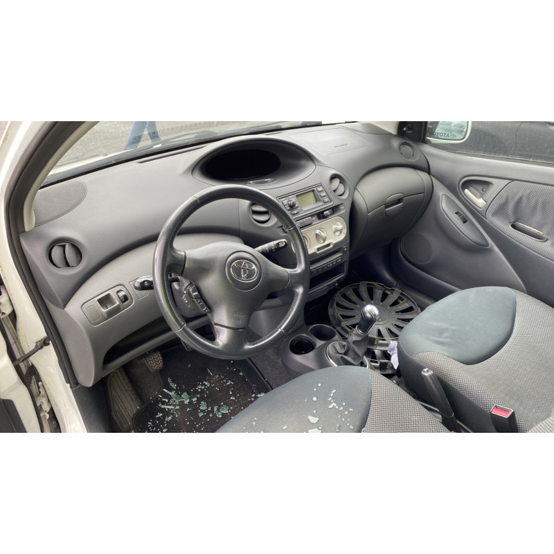 Serrure avant gauche TOYOTA YARIS 1 Photo n°20