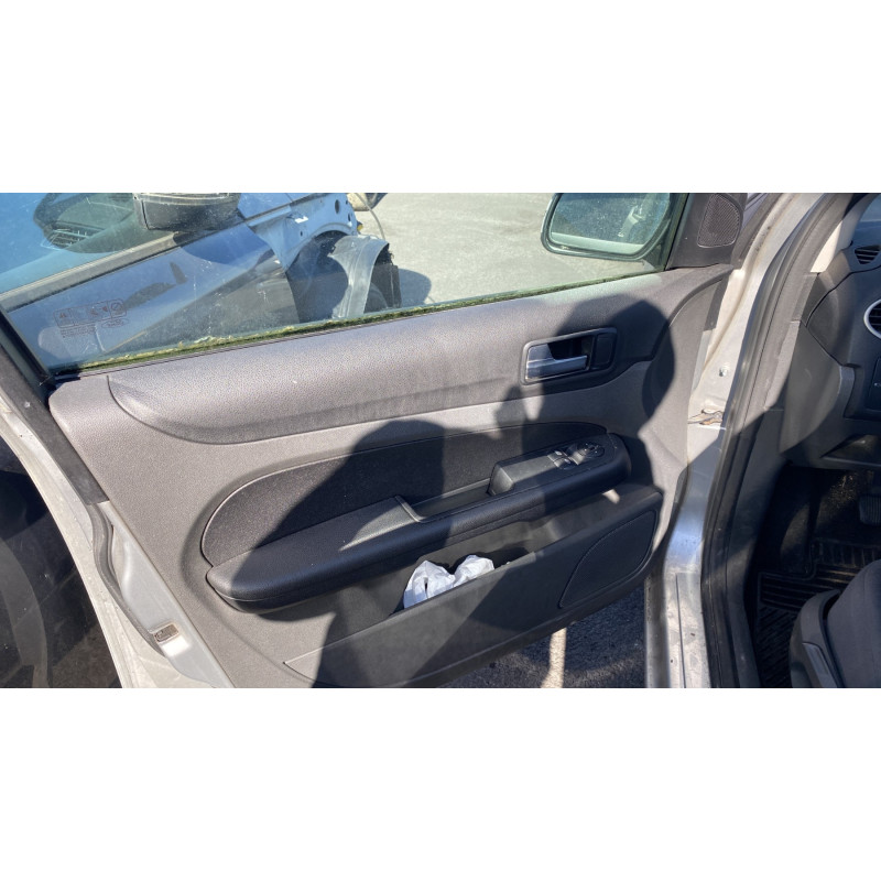 Feu arriere principal droit (feux) FORD FOCUS 2 Photo n°14