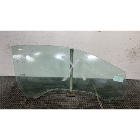 Vitre avant droit FORD FOCUS 2