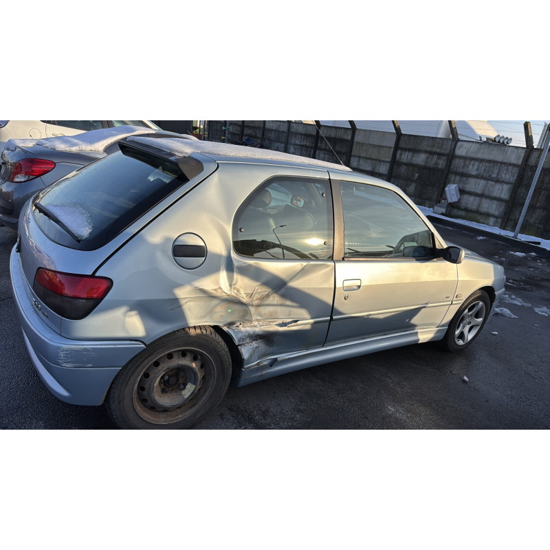 Custode arriere gauche PEUGEOT 306 Photo n°11