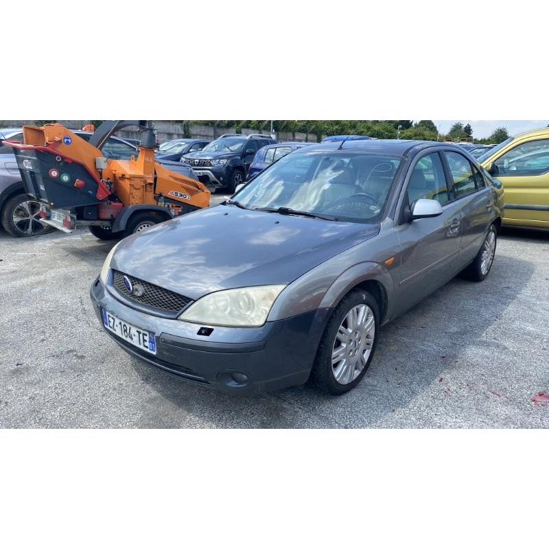 Feu arriere principal droit (feux) FORD MONDEO 2 Photo n°5
