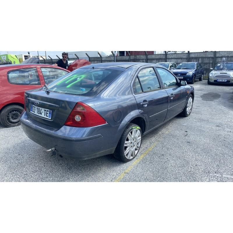 Feu arriere principal droit (feux) FORD MONDEO 2 Photo n°13