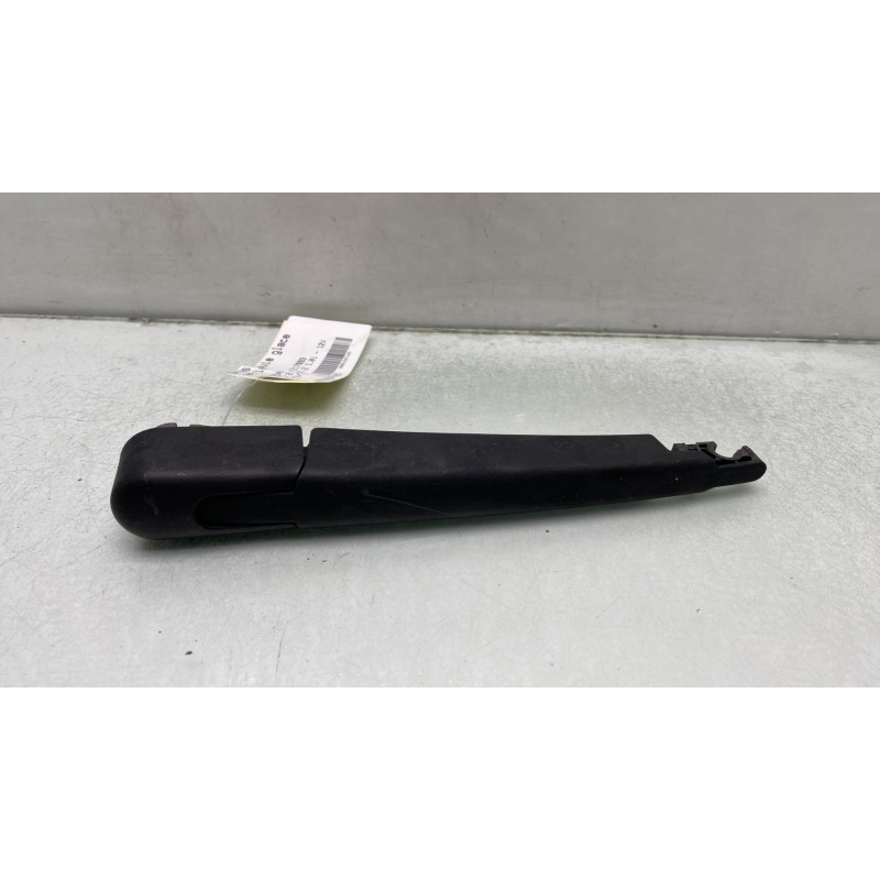 Bras essuie glace arriere HYUNDAI I 10 2 Photo n°1