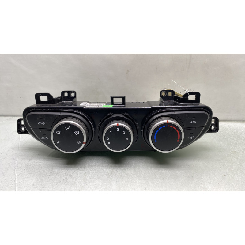 Commande chauffage HYUNDAI I 10 2 Photo n°1