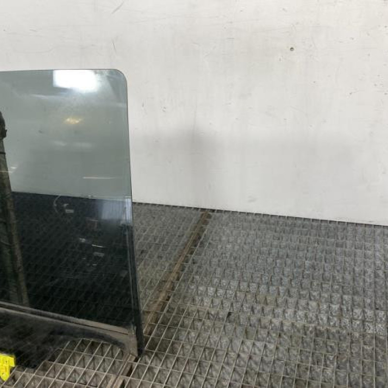 Vitre arriere droit NISSAN QASHQAI 1 Photo n°6