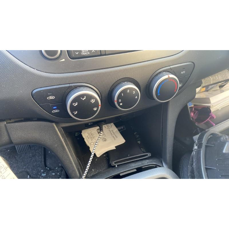 Eclairage de plafonnier HYUNDAI I 10 2 Photo n°17