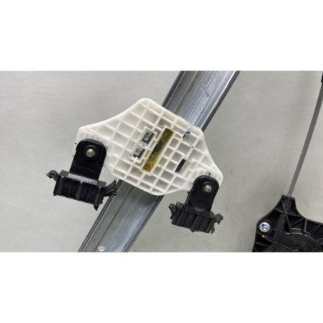 Leve vitre electrique avant gauche HYUNDAI I 10 2