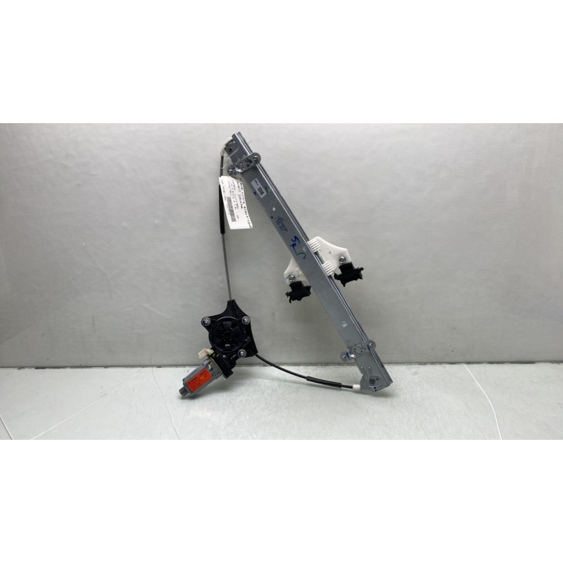 Leve vitre electrique avant gauche HYUNDAI I 10 2 Photo n°6