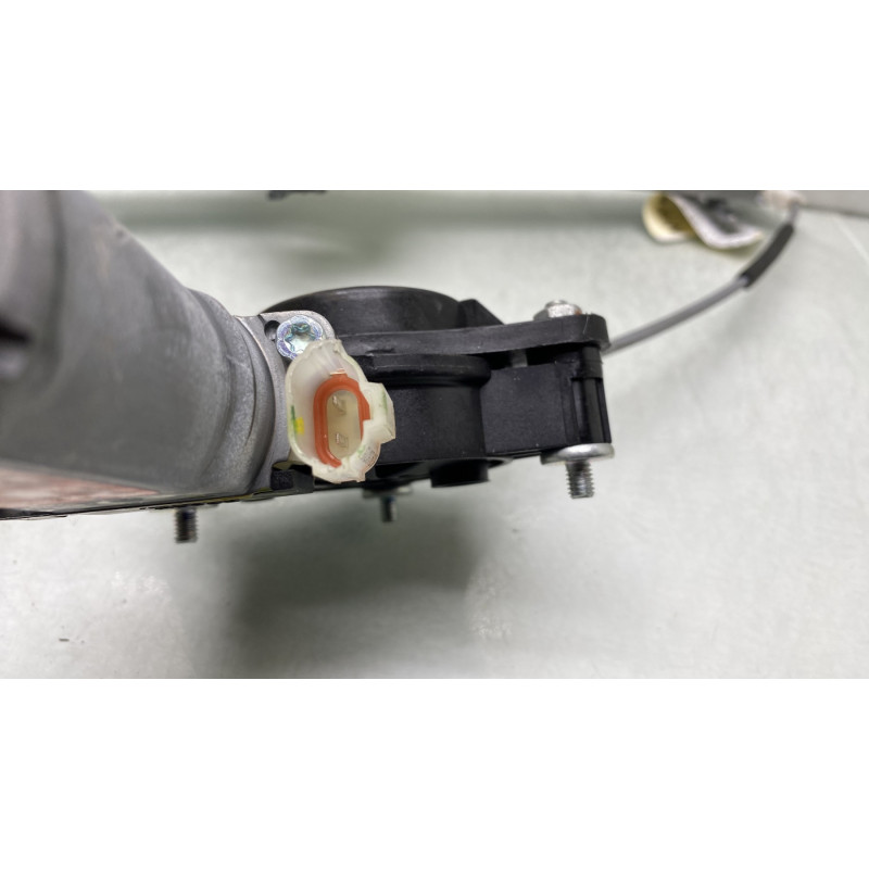 Leve vitre electrique avant gauche HYUNDAI I 10 2 Photo n°7