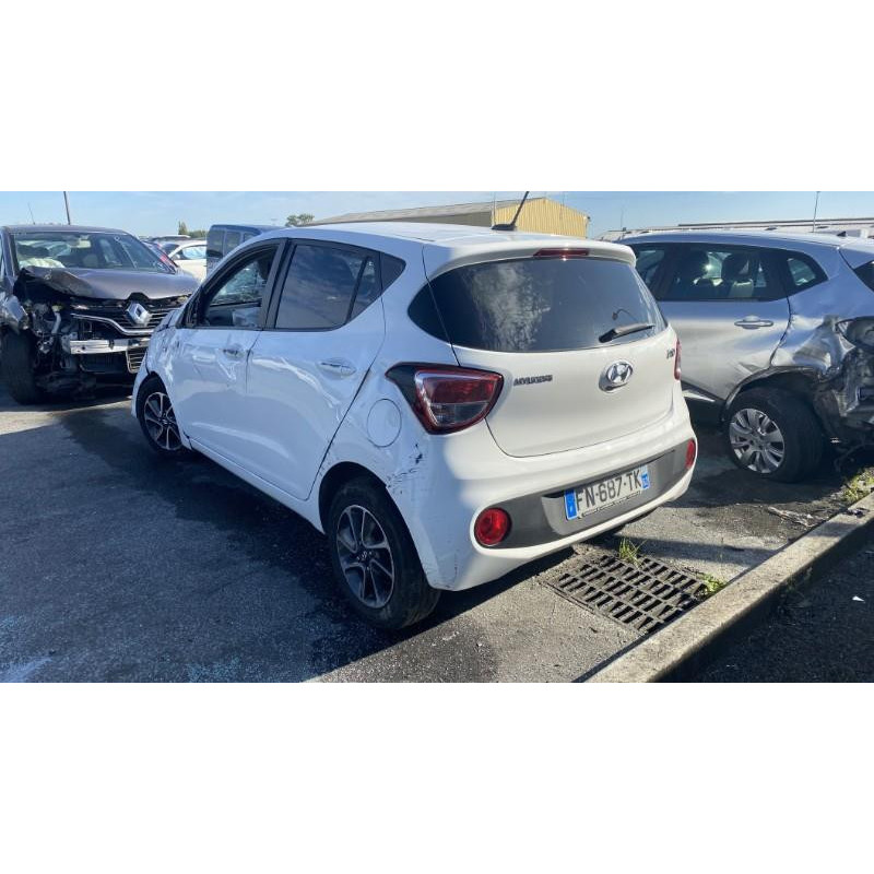 Verin de coffre HYUNDAI I 10 2 Photo n°8