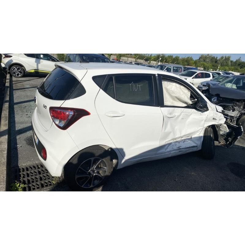 Verin de coffre HYUNDAI I 10 2 Photo n°14
