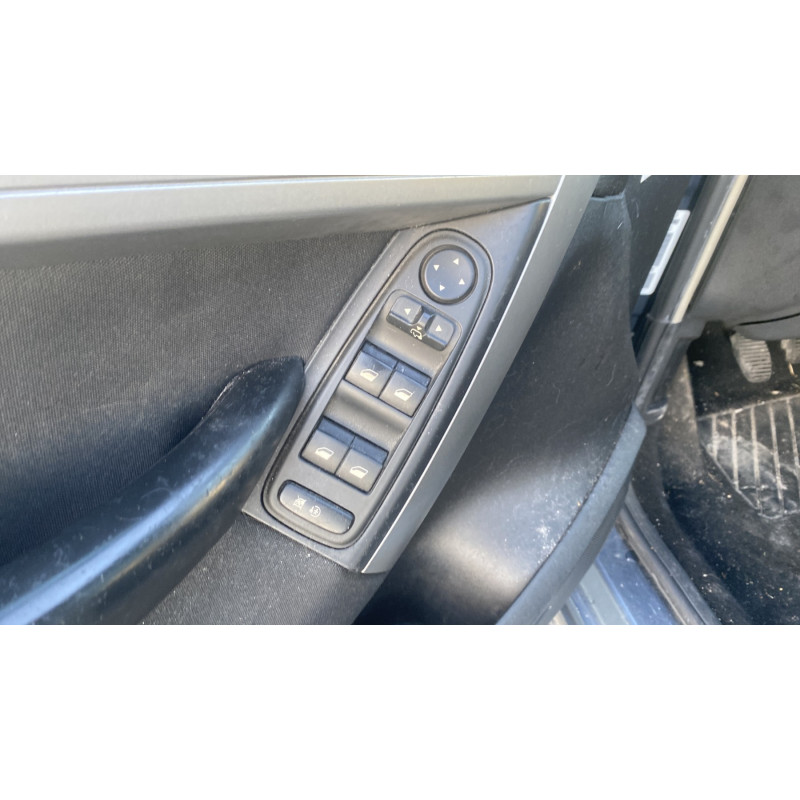 Boitier BSI CITROEN C4 GRAND PICASSO 1 Photo n°13