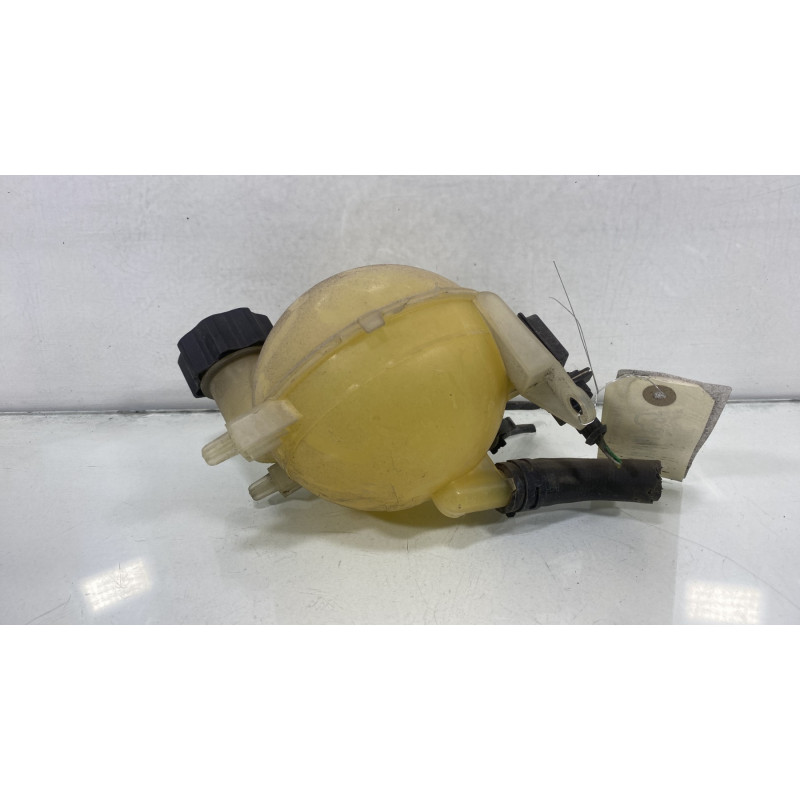 Vase d'expansion CITROEN C4 1 Photo n°3