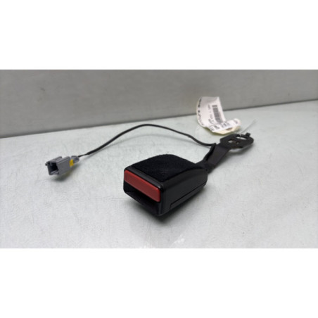Attache ceinture avant gauche PEUGEOT 208 1 Photo n°1