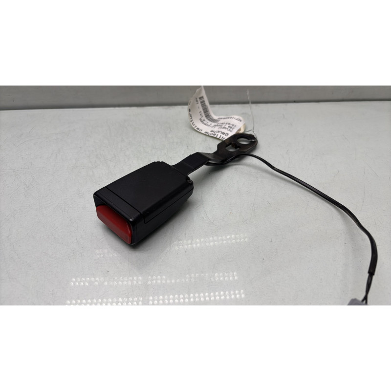 Attache ceinture avant gauche PEUGEOT 208 1 Photo n°4