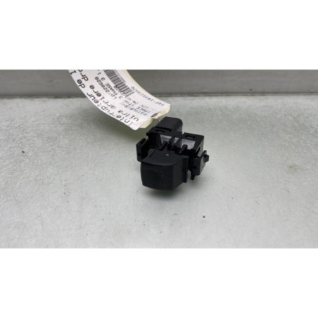 Interrupteur de leve vitre arriere droit MITSUBISHI SPACE STAR 3 Photo n°1