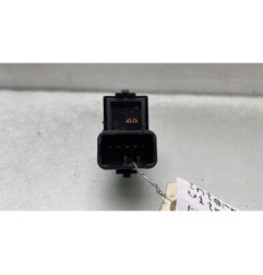 Interrupteur de leve vitre arriere droit MITSUBISHI SPACE STAR 3