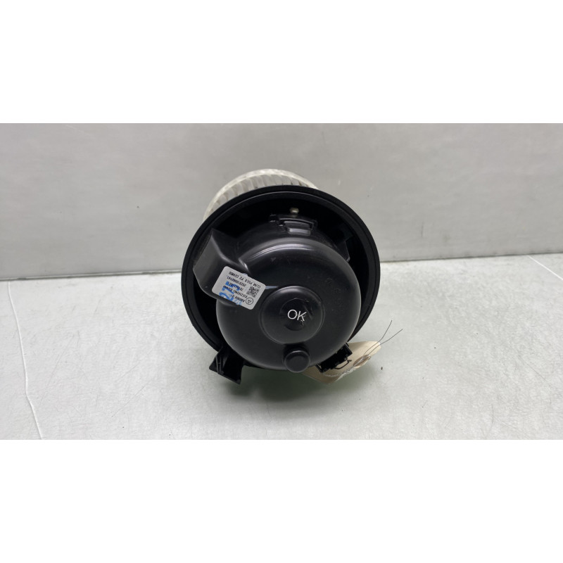 Pulseur d'air OPEL CORSA F Photo n°4