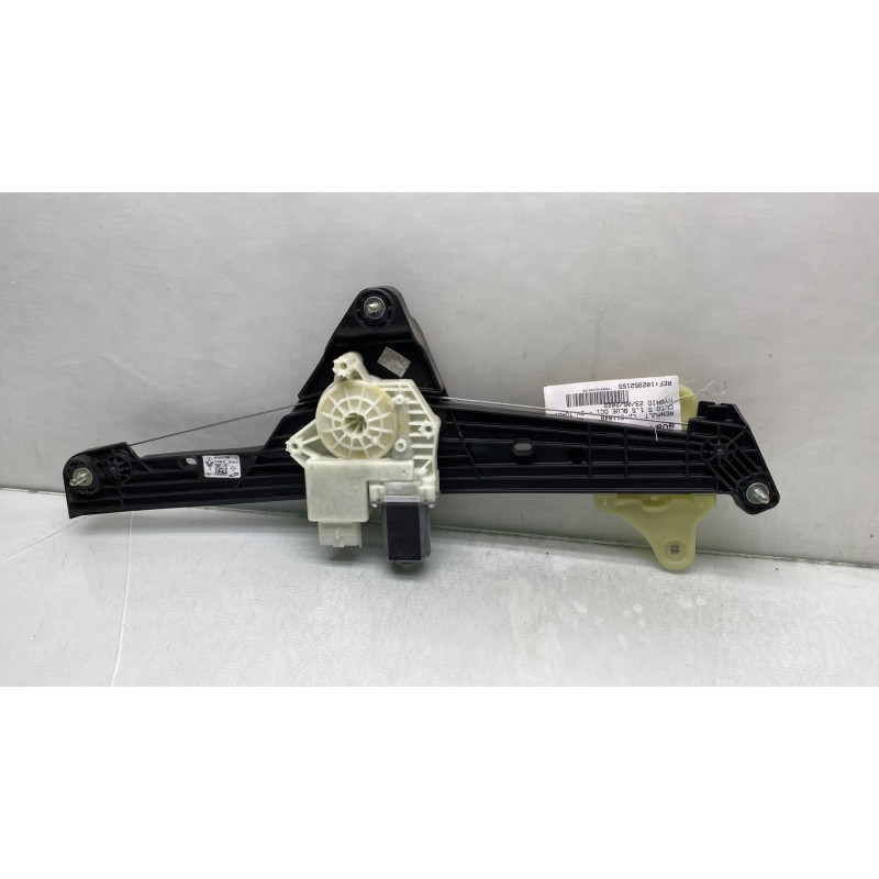 Leve vitre electrique avant droit RENAULT CLIO 5 Photo n°4
