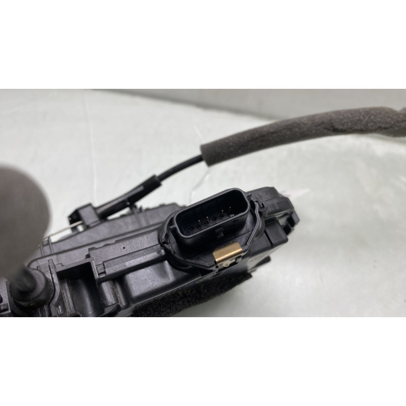 Serrure arriere droit RENAULT CLIO 5 Photo n°3
