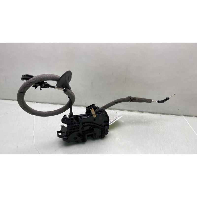 Serrure arriere droit RENAULT CLIO 5 Photo n°4