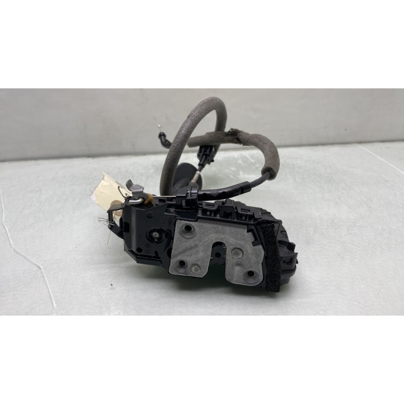 Serrure arriere gauche RENAULT CLIO 5 Photo n°1
