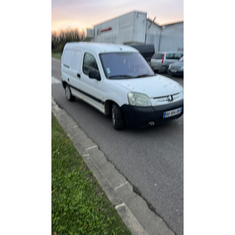 Face avant PEUGEOT PARTNER 1 Photo n°6