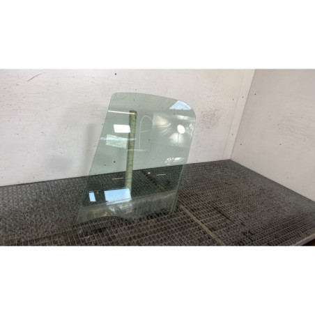 Vitre avant gauche RENAULT TRAFIC 3 COURT