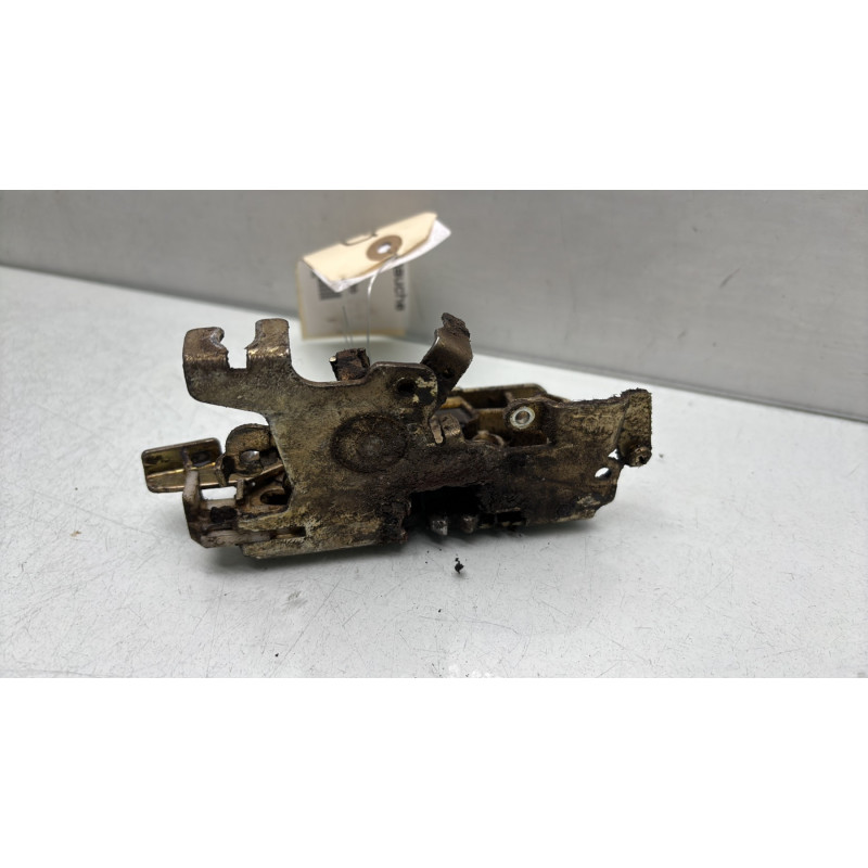 Serrure avant gauche VOLKSWAGEN LT 2 Photo n°3