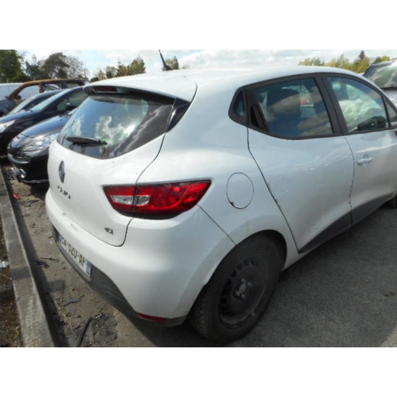 Feu arriere principal gauche (feux) RENAULT CLIO 4 Photo n°7
