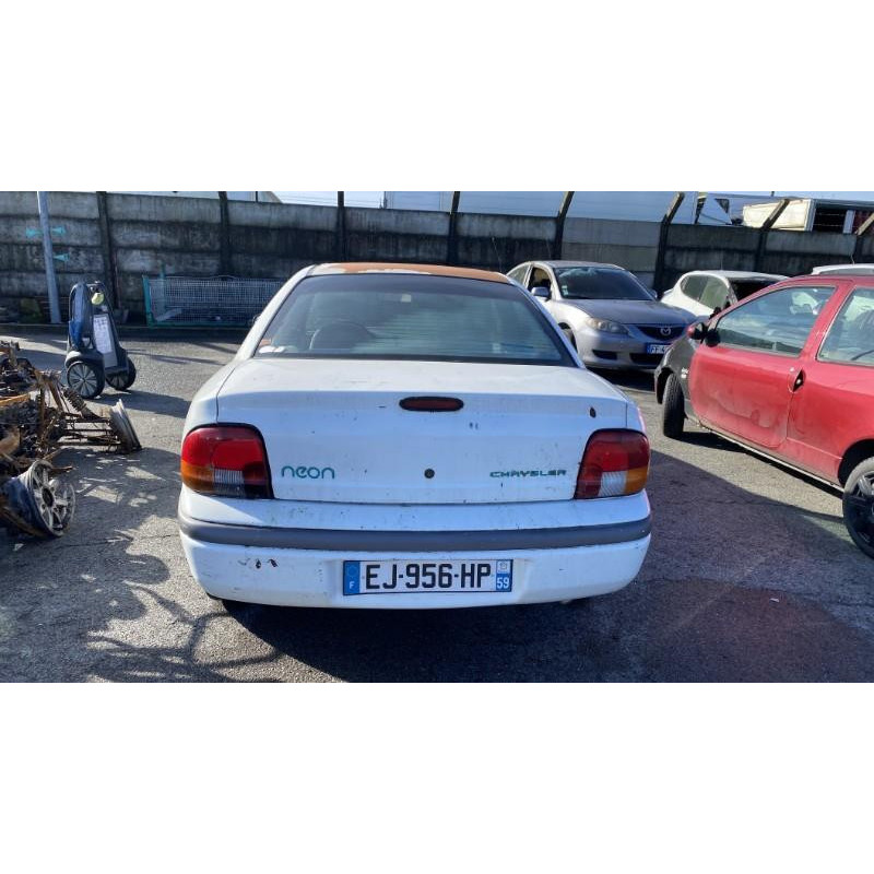 Optique avant secondaire droit (feux)(clignotant) CHRYSLER NEON Photo n°20